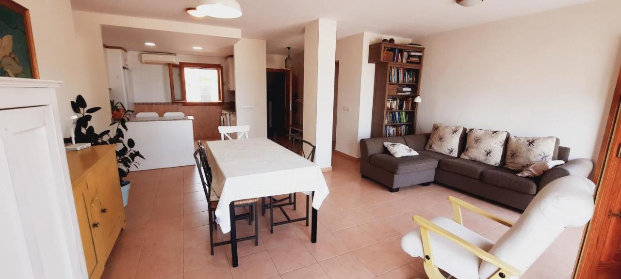 Ar2a, Primera Linea Arsenal 22 Apartament *